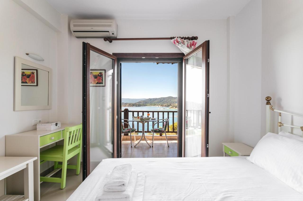 Theoxenia Apartments Ormos Panagias Ngoại thất bức ảnh